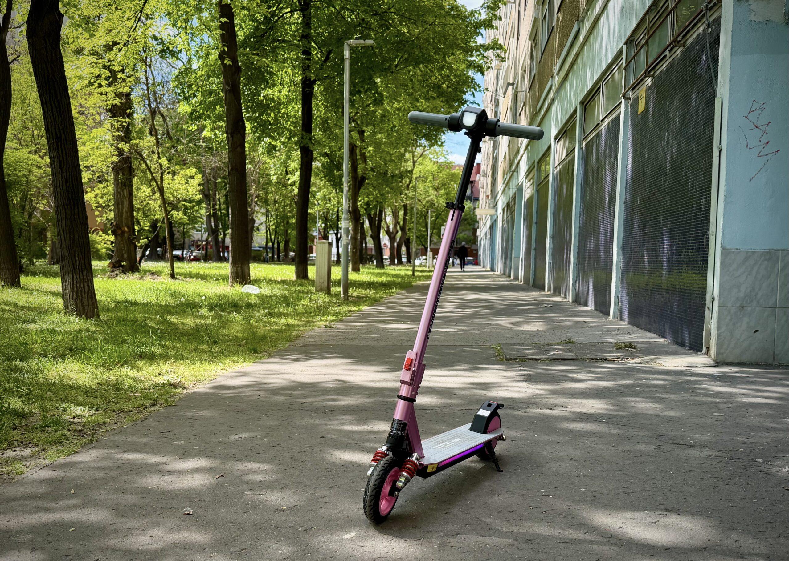 Prémium RCB R12 MAX elektromos roller gyerekeknek